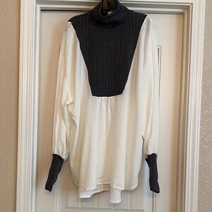 Zara Gray and White Tunic Top with Knit Detail